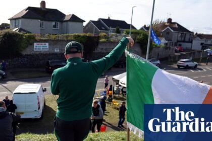 Absence of violence in Drumcree does not make standoff any less significant