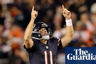 38-year-old backup Case Keenum rolls back the years to lead Bears past Eagles