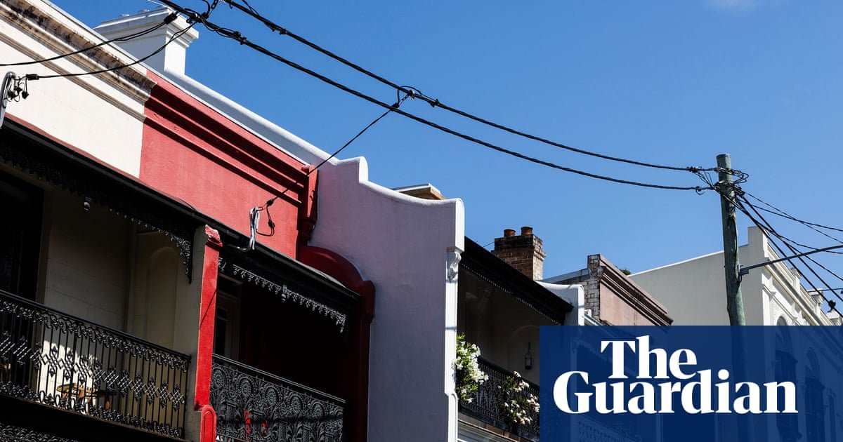 Property investors may pay less capital gains tax under Labor’s reforms, analysis suggests
