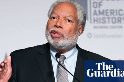 ‘Let’s tell the truth’: Smithsonian head given standing ovation as he hits back at Trump attacks