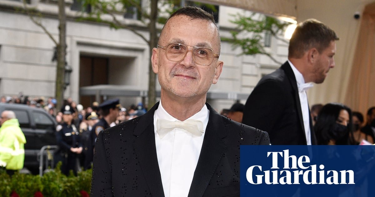 Why did a high-profile fashion CEO physically restrain Peta protesters at New York fashion week?