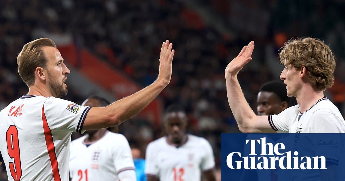 Gordon and Kane fire England to Nations League victory against 10-man Czechia