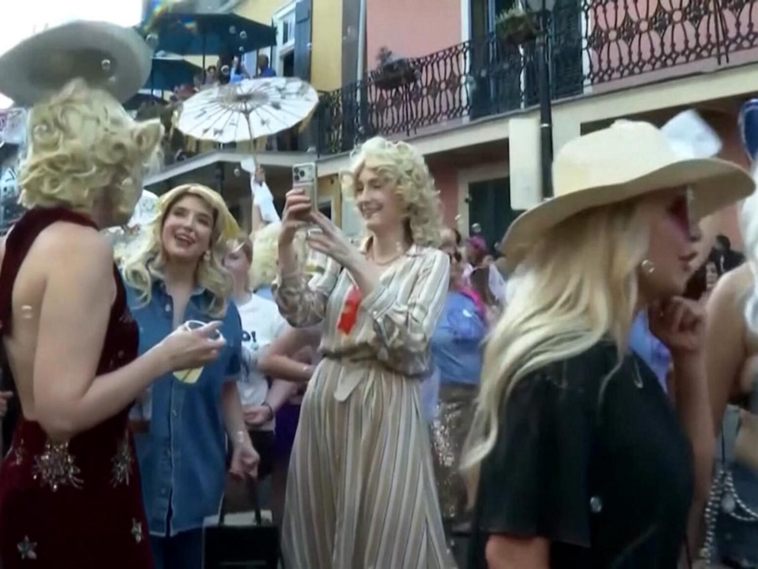 WATCH:  Dolly Day celebrated across the US