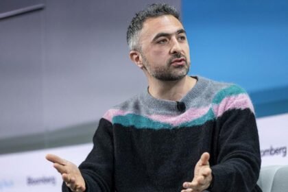 Uncontrolled AI could lead to 'silicon species' rivalling humans, warns Microsoft