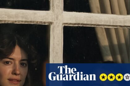 Sense and Sensibility review – Daisy Edgar-Jones leads sober-minded next-gen do-over of Austen romcom