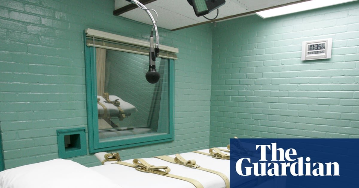 Texas to execute death-row prisoner over 2005 triple killing