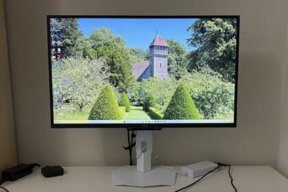 Acer Nitro XV273U F5 gaming monitor review: One of the fastest LCDs on the planet