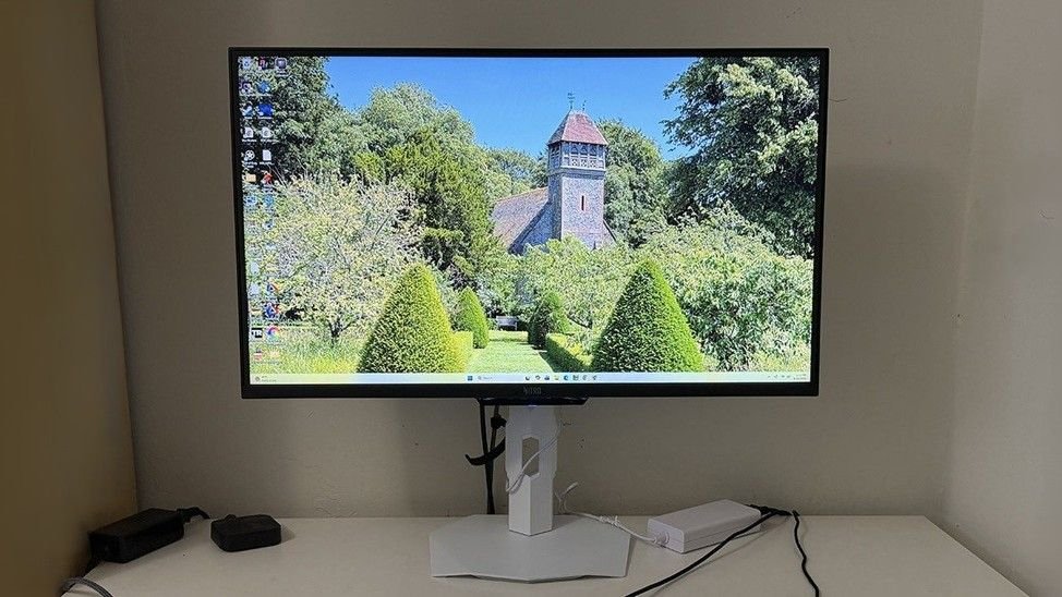 Acer Nitro XV273U F5 gaming monitor review: One of the fastest LCDs on the planet