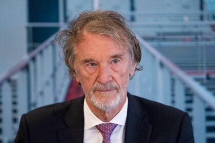 Billionaire Man United owner says he has lost confidence in the UK