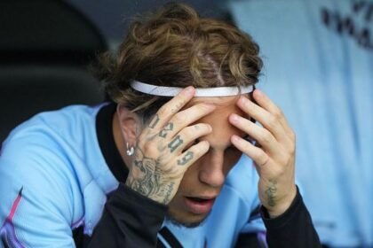 Is Garnacho already at a crossroads at Villa?