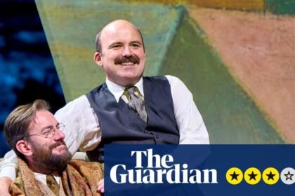The Standard of Living review – Rory Kinnear has bags of charm as Bloomsbury economist Keynes