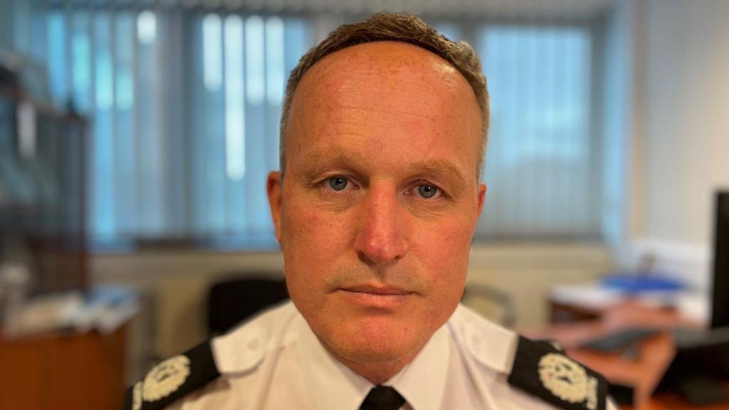 Nottingham attacks family condemn police promotion