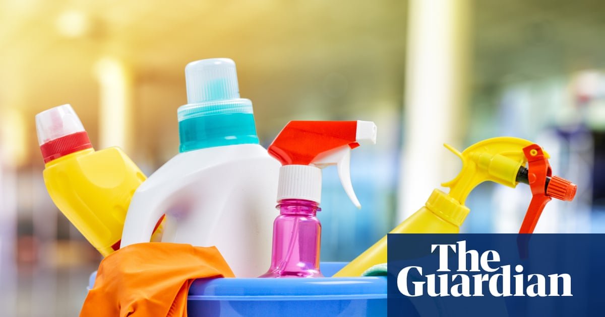 Are household cleaning products damaging our health? – podcast