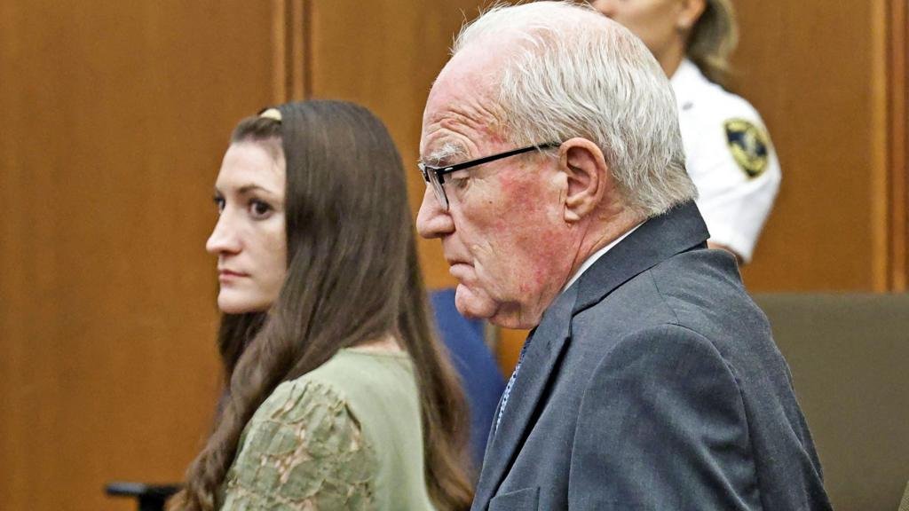 Lindsay Clancy's lawyer asks judge to investigate juror and check his phone