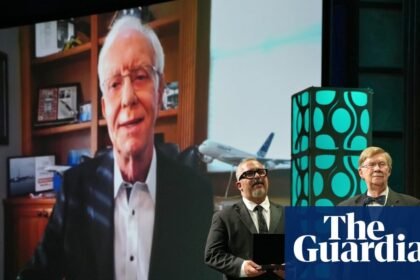 ‘Miracle on the Hudson’ pilot Chesly Sullenberger inducted into US Aviation Hall of Fame