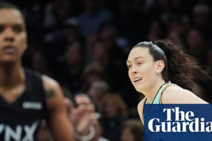 Liberty win Game 1 to put top-seeded Lynx on brink of WNBA playoff exit