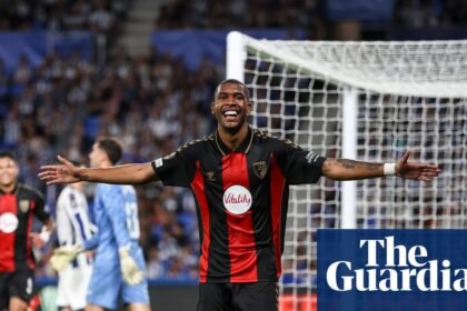 Kluivert and Rayan rock Real Sociedad as Bournemouth win on European bow
