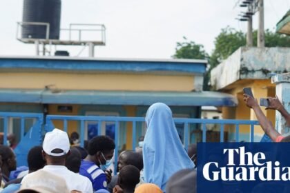 Survivor recounts panic and struggle to breathe in Nigerian prison cell where 37 died