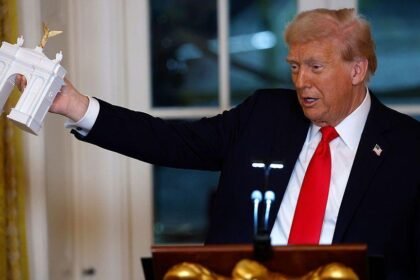 Trump says his planned triumphal arch will double as a military complex to store ammunition