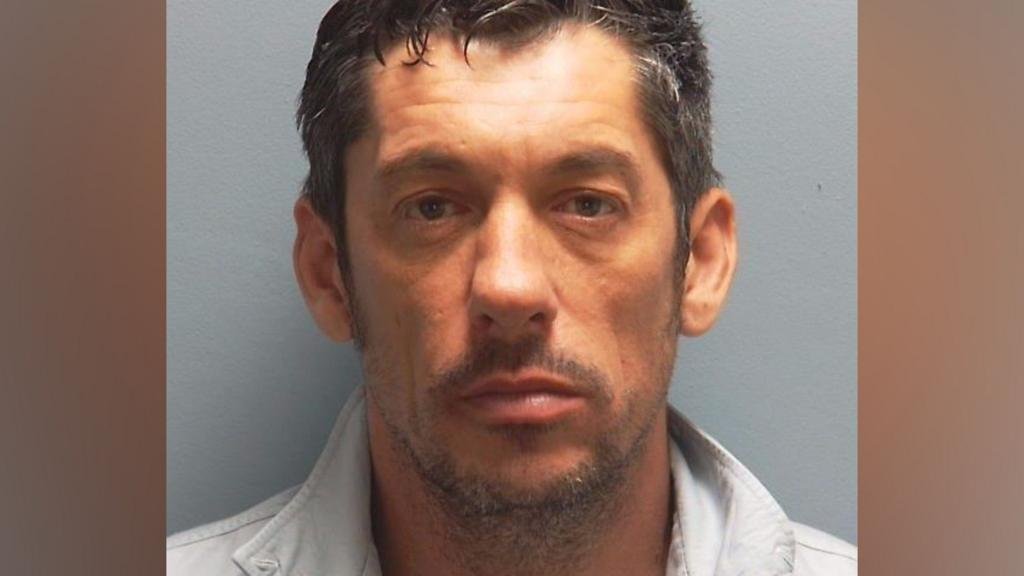 Man jailed for throwing bottle at migrant protest