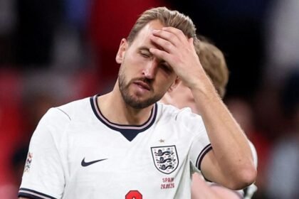 England embrace the chaos - but control also needed to win big prizes