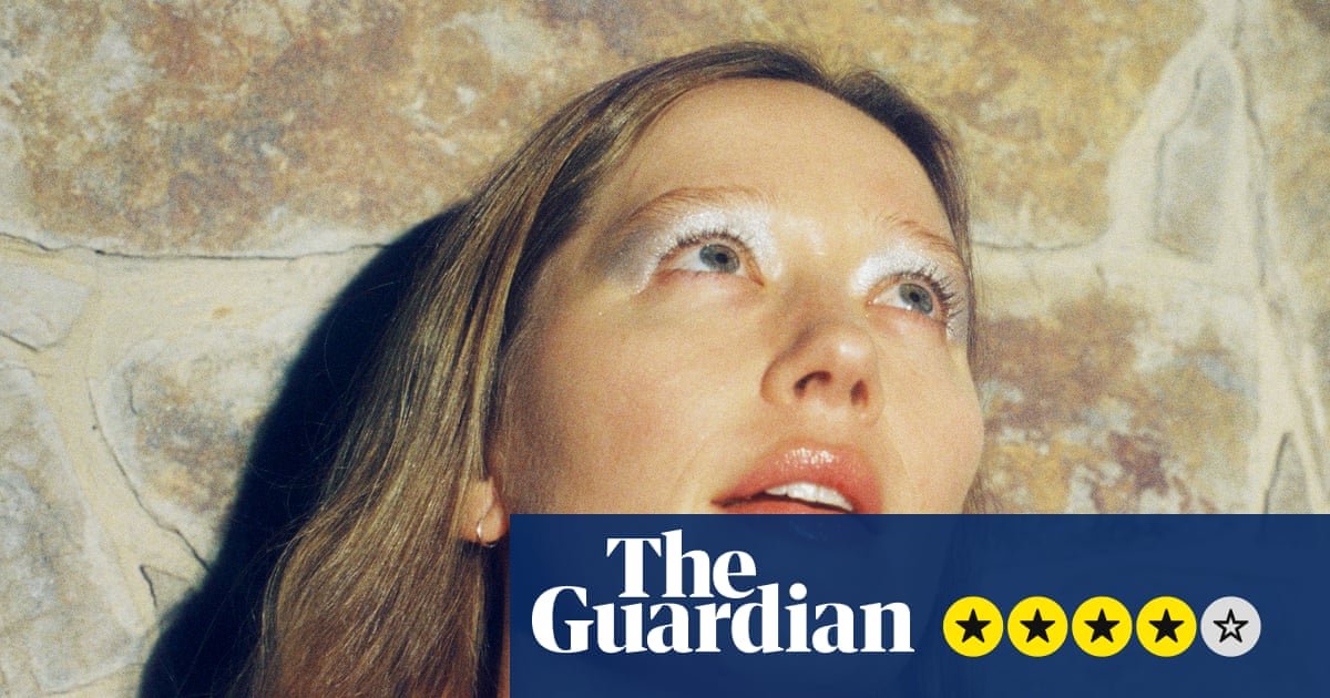 Julia Jacklin: The Gem review – tender, emotional storytelling of hope and hopelessness