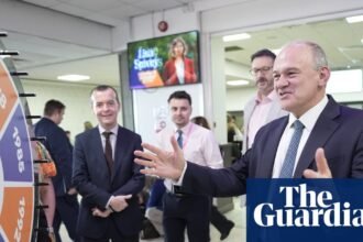 Caution versus ambition: strategy debate dominates Lib Dem conference