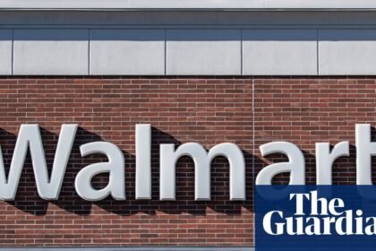 Elderly man allegedly beaten to death in Virginia Walmart by parents of employee