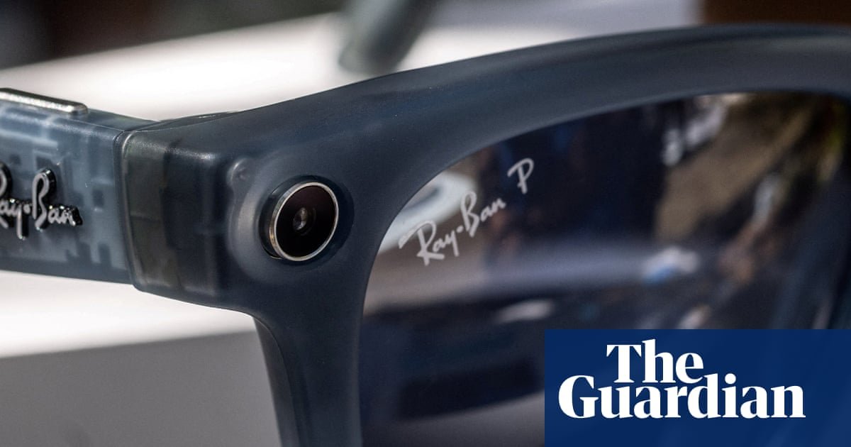 Albanese government considers ‘world-leading’ ban on smart glasses in public offices and buildings