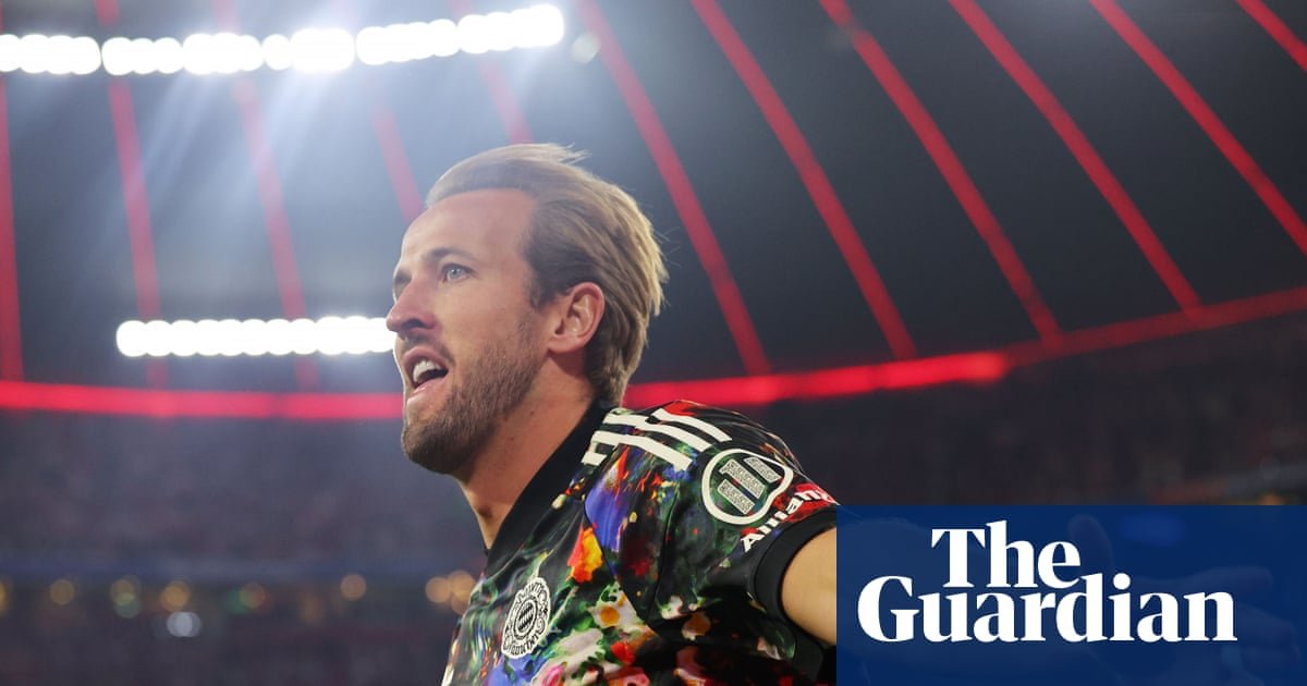 Harry Kane smashes record for fastest to 100 Bundesliga goals in 98th game