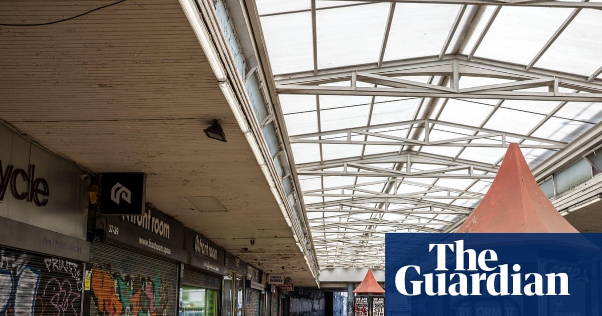 Burnham pledges extra £210m towards regenerating boarded-up high streets