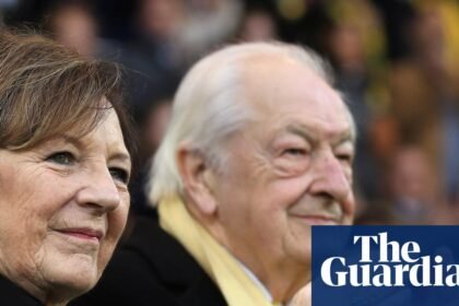Michael Wynn-Jones, husband of Delia Smith, dies aged 85