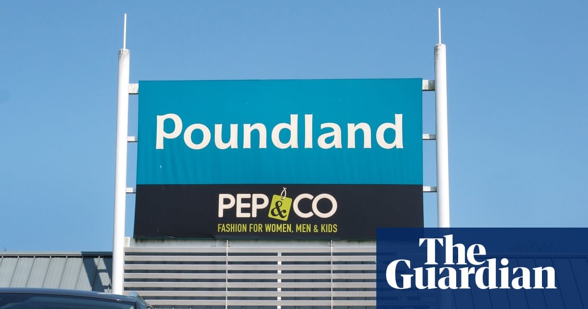 Poundland management in rescue talks that could save 11,000 jobs