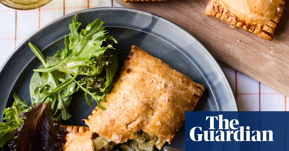 Cullen skink pies, vegetarian haggis and chippy fritters: Ali Stoner’s recipes for twists on Scottish classics