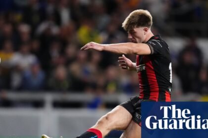 Irwin holds nerve to sink Leeds and send Warrington to Grand Final