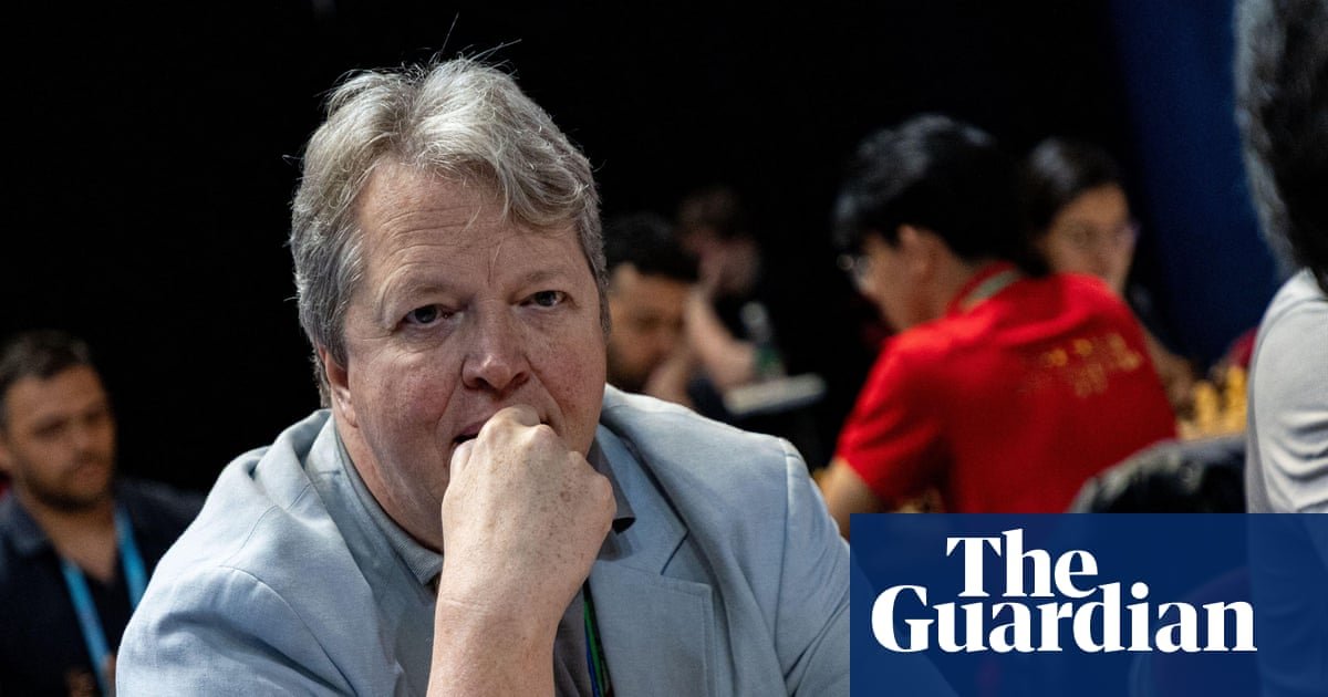 Chess: Nigel Short to play at south pole in event criticised over climate impact