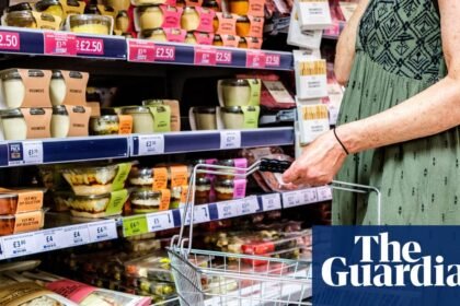 UK food and drink trade deficit largest since 2000 at £21bn