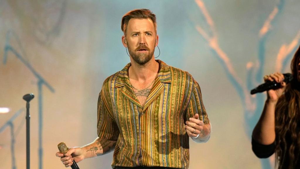 Lady A singer Charles Kelley reveals blood cancer diagnosis