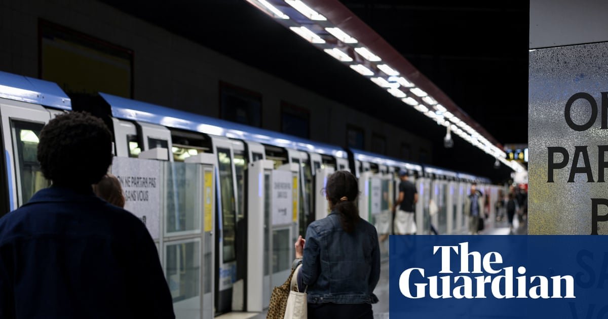 Clan leader in Paris sentenced to eight years for human trafficking