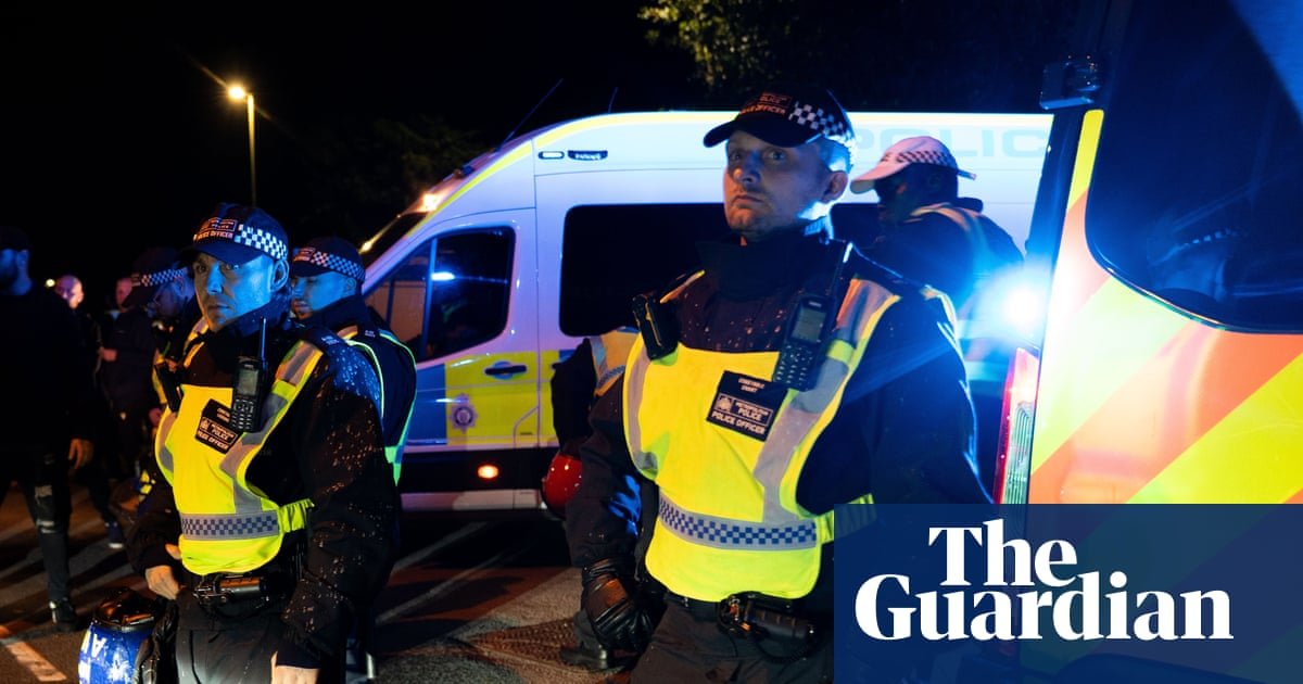 Three charged with assault after anti-migration protests in Hampshire