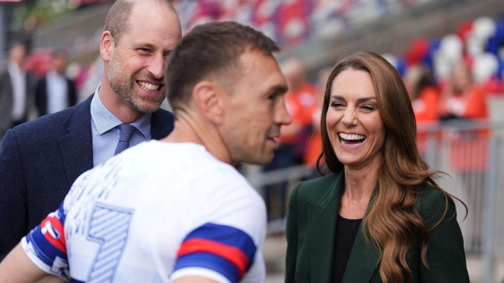Prince William and Catherine's surprise visit to Kevin Sinfield's charity run
