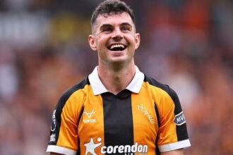 Egan's late career resurgence back to Premier League
