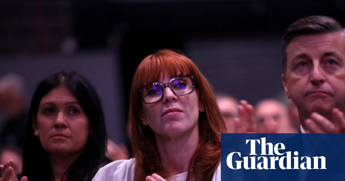 Angela Rayner promises greater public control of housing in England