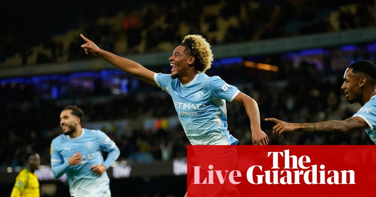 Manchester City v Norwich City: Carabao Cup third round – live
