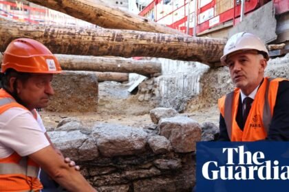 Ancient wall found beneath Paris could confirm site of first settlement