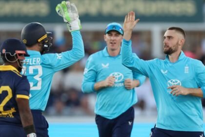 Jacks stars as England grind out win over Sri Lanka