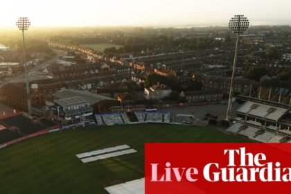 Somerset v Surrey, Warwickshire v Leics and more: County Championship cricket – live