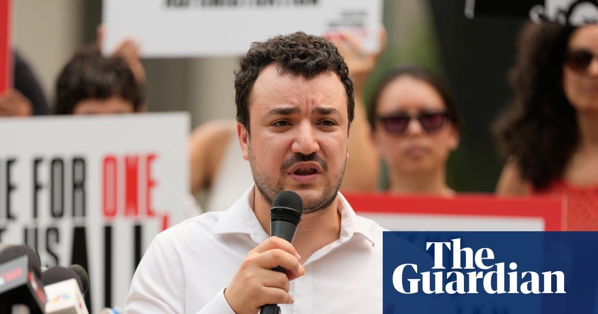 No Land to Stand On by Mahmoud Khalil review – a searing account of political imprisonment