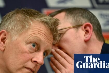 Ireland players vote to go ahead with Israel matches despite ‘different views’