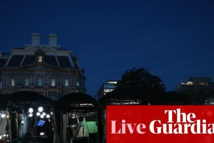 Trump’s ban on CNN, Politico and MS Now likely unconstitutional, judge rules in restoring temporary access – US politics live